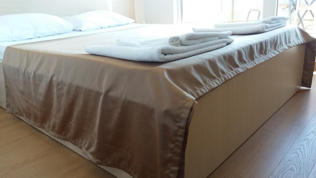 Hotel Marynero Năvodari Zewnętrze zdjęcie