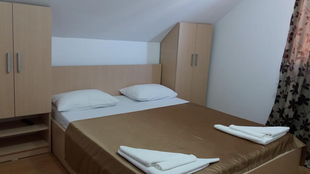 Hotel Marynero Năvodari Zewnętrze zdjęcie