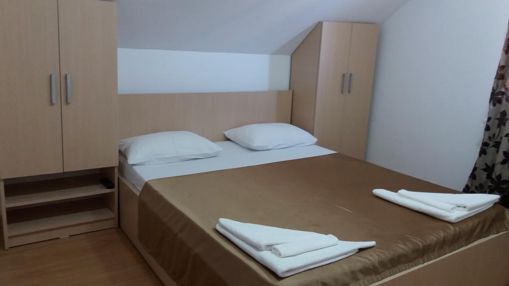 Hotel Marynero Năvodari Zewnętrze zdjęcie