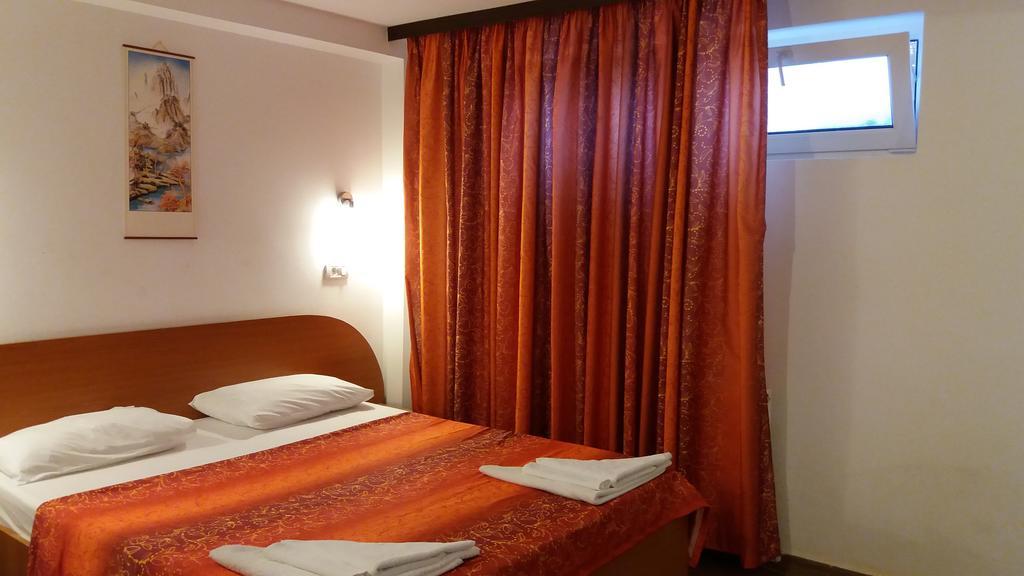 Hotel Marynero Năvodari Zewnętrze zdjęcie
