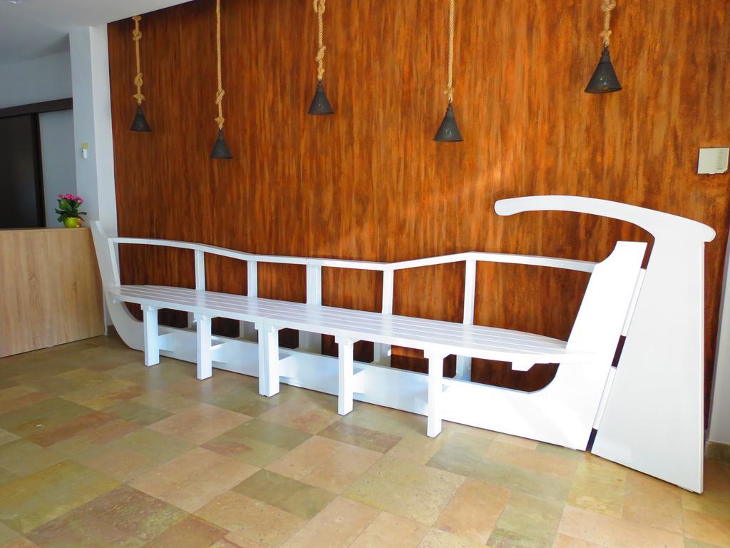 Hotel Marynero Năvodari Zewnętrze zdjęcie