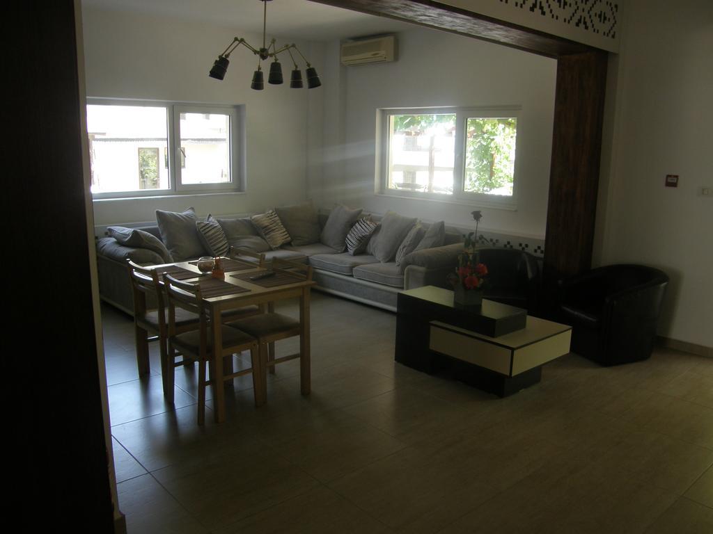 Hotel Marynero Năvodari Zewnętrze zdjęcie